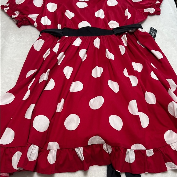 NWT Torrid Disney Minnie Mouse Puff Sleeve Dress – Size 2X ✨ - Picture 7 of 13